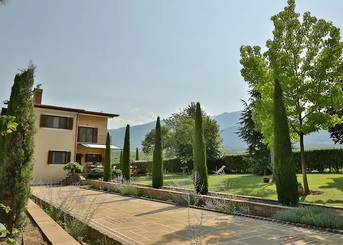 Vila οlives And Vines Seasons *