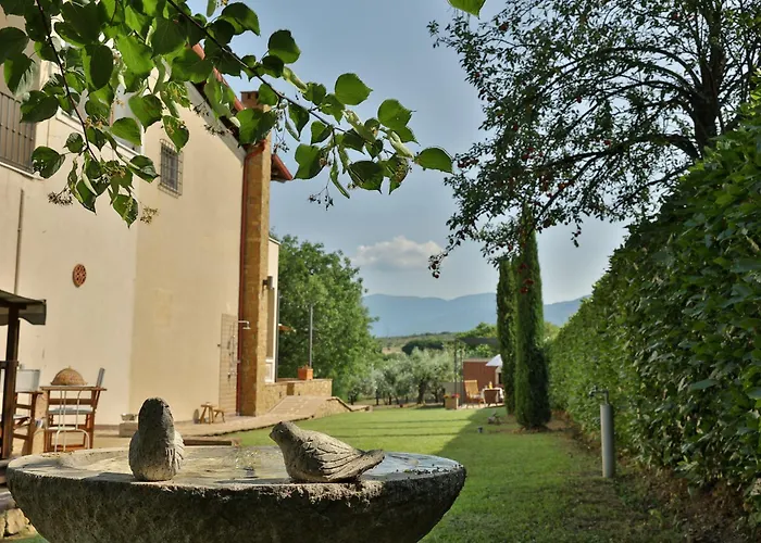 Vila οlives And Vines Seasons