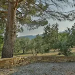 Vila οlives And Vines Seasons *