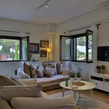 Οlives And Vines Retreat Villa *