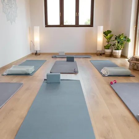 οlives And Vines Retreat Литохоро