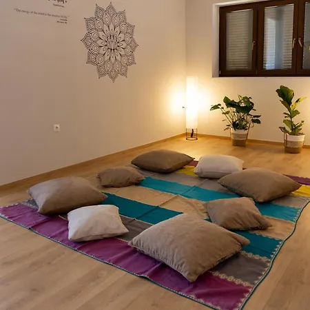 οlives And Vines Retreat Литохоро